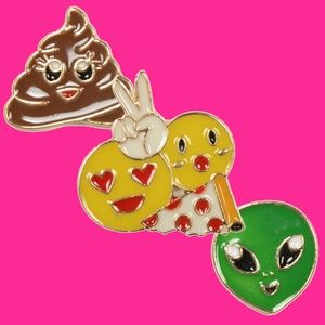 nwot funny alien poop emoji jewelry pizza pin set